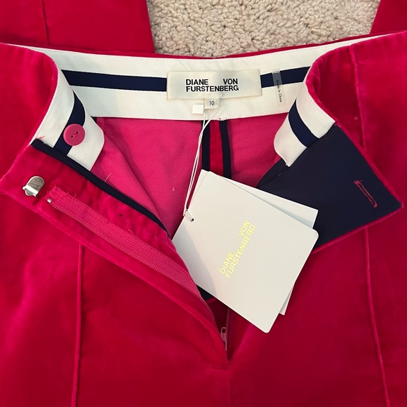 NWT Diane von Furstenberg Hot Pink Velvet High Waisted Pants Size 10 - Picture 7 of 9